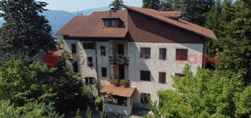 Albergo via Prato All'Aia, snc, Corfino, Villa Collemandina