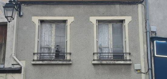 Maison de ville  à vendre, 4 pièces, 3 chambres, 110 m²