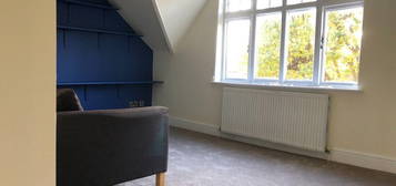 2 bed flat to rent