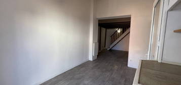 Appartement  à louer, 2 pièces, 1 chambre, 27 m²