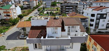 KOCAELİ ÇAYIROVA AKSE MAH. SATILIK 2+1 ÜST DUBLEX 90M²