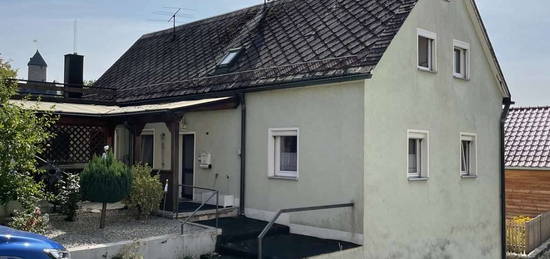 Verwirklichen Sie Ihren Wohntraum - familienfreundliches Haus in ruhiger Lage