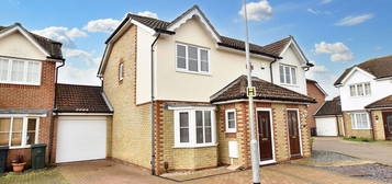 3 bed semi-detached house for sale