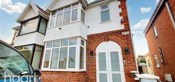 3 bedroom semi-detached house