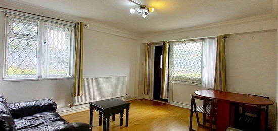 2 bed flat to rent