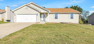 107 Trotters Creek Ln, Wright City, MO 63390