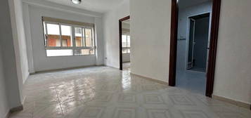 Apartamento en venta en Calle General Espartero, Carolinas Altas