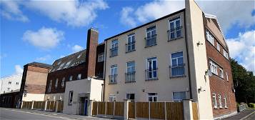 Flat to rent in Willowbank, Carlisle CA2