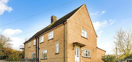 2 bedroom semi-detached house to rent