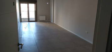 Alquilo Dpto. 1 Dormitorio En Edificio Michelangelo 2.