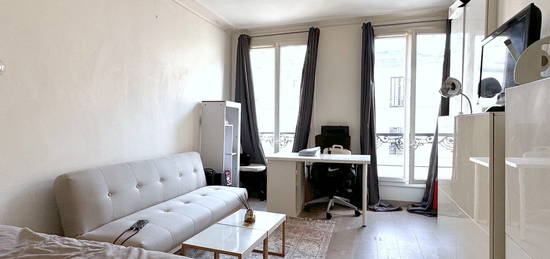 Location appartement 1 pièce 32 m²