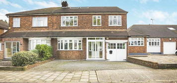 5 bedroom semi-detached house for sale