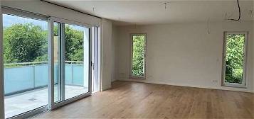 Geschmackvolle 4-Zimmer-Wohnung mit gehobener Innenausstattung in Walldorf/Erstbezug in Neubau