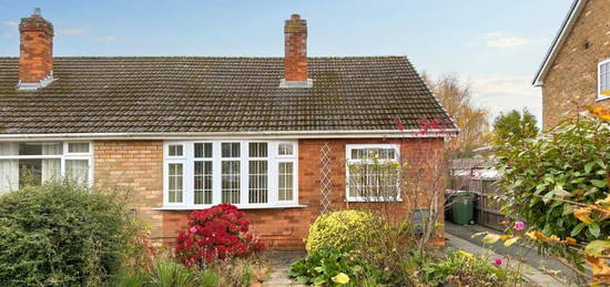 2 bedroom semi-detached bungalow for sale