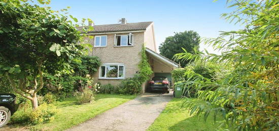 3 bedroom semi-detached house to rent