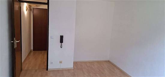 Geschmackvolle, modernisierte 1-Zimmer-Wohnung in Stuttgart-Birkach