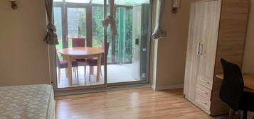 Terraced house to rent in Brittania Crescent, Bristol BS34