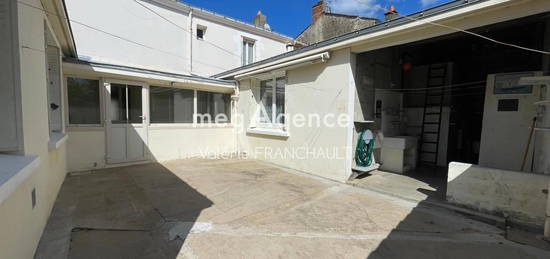 Vente maison 6 pièces 203 m²