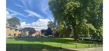 Maisonette for sale in Macaulay Road, London SW4