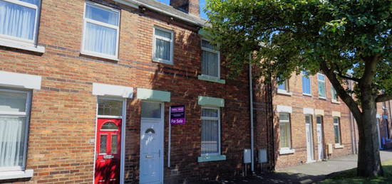 3 bed terraced house for sale