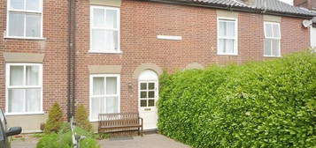 2 bedroom terraced house