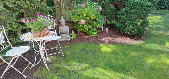 Provisionsfrei: Wohnung mit Garten im Herzen von Kaarst