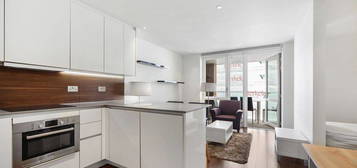 Studio for sale in Devan Grove, London N4