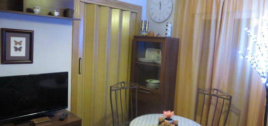 Apartamento de alquiler en Villares de la Reina