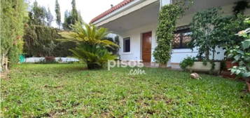 Casa adosada en venta en Carrer, La Cañada