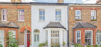 Property for sale in Avenue Road, Hampton TW12