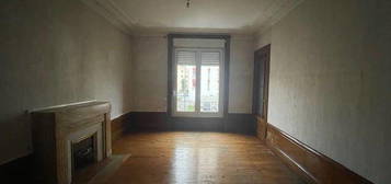 Location appartement 3 pièces 69 m²