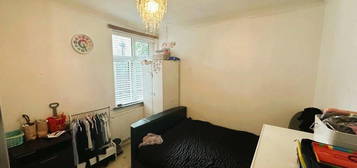 Flat for sale in High Road, Chadwell Heath, Essex RM6