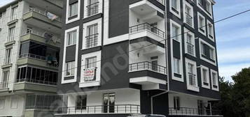 KORKMAZ GAYRİMENKUL'den Üniversite ve Çarşıya Yakın 1+1 Kiralık