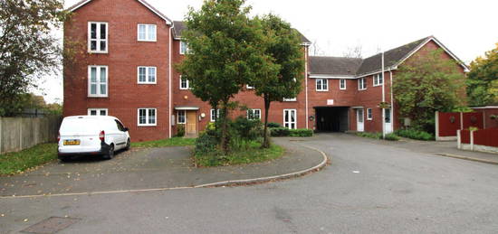 Flat to rent in Tamebrook Way, Tipton DY4