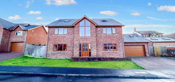 6 bedroom detached house for sale