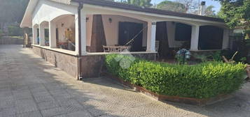 Villa a schiera zona Lagogemolo, Borgo Incoronata Lagogemolo, Cassano delle Murge