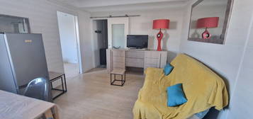 APPARTEMENT TYPE 2 - PROCHE PLAGE