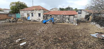 KIZILTEPE KY MERKEZNDE SATILIK AVLULU KARGIR EV