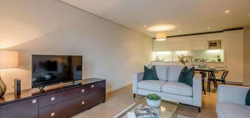 3 bedroom flat to rent