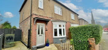 2 bedroom semi-detached house for sale