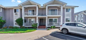 50 Valentine St #20B, Monmouth Beach, NJ 07750