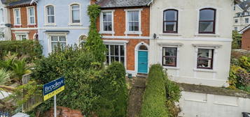 4 bed terraced house for sale