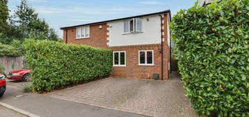 3 bedroom semi-detached house