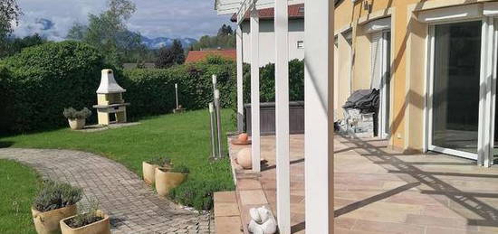 Velden am Wörthersee VILLA mit 3 Exklusiv-WOHNUNGEN od. MEHRFAMILIENHAUS