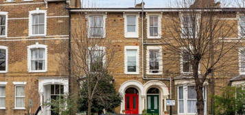 Terraced house to rent in Amhurst Road, London E8