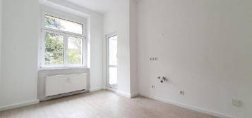 * Erdgeschosswohnung mit Loggia in der Äußeren Neustadt mieten *