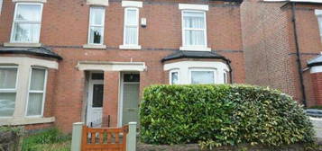 3 bedroom semi-detached house