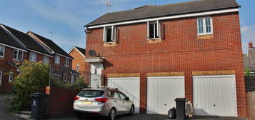 1 bed detached house to rent