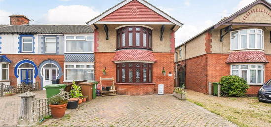 End terrace house for sale in Chatsworth Avenue, Cosham, Portsmouth PO6