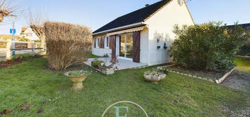 Maison de plain-pied  à vendre, 4 pièces, 2 chambres, 75 m²